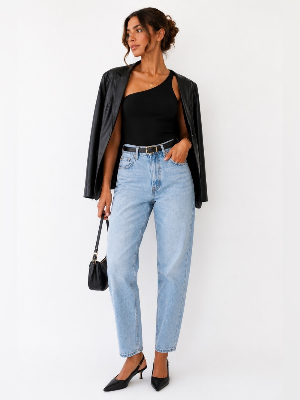 Zara High Rise Mom Jeans Light Wash Tapered Denim Pants Size 2 US 24